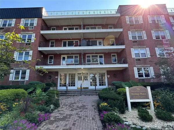 70 N Grove Street #1R, Freeport, NY 11520