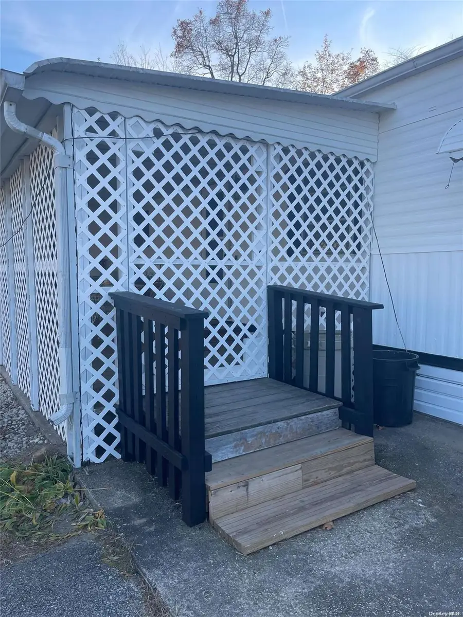 1661 Old Country Road #308, Riverhead, NY 11901 - Image #2