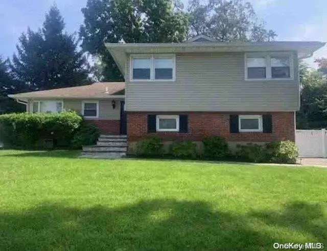 Address Withheld By Seller, Glen Cove, NY 11542 - Image #1