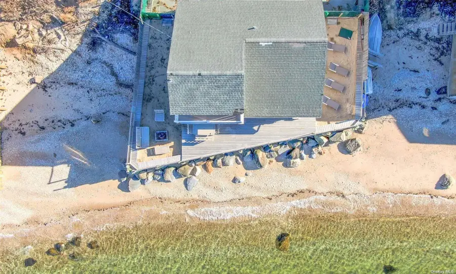 58425 Route 48, Greenport, NY 11944 - Image #2