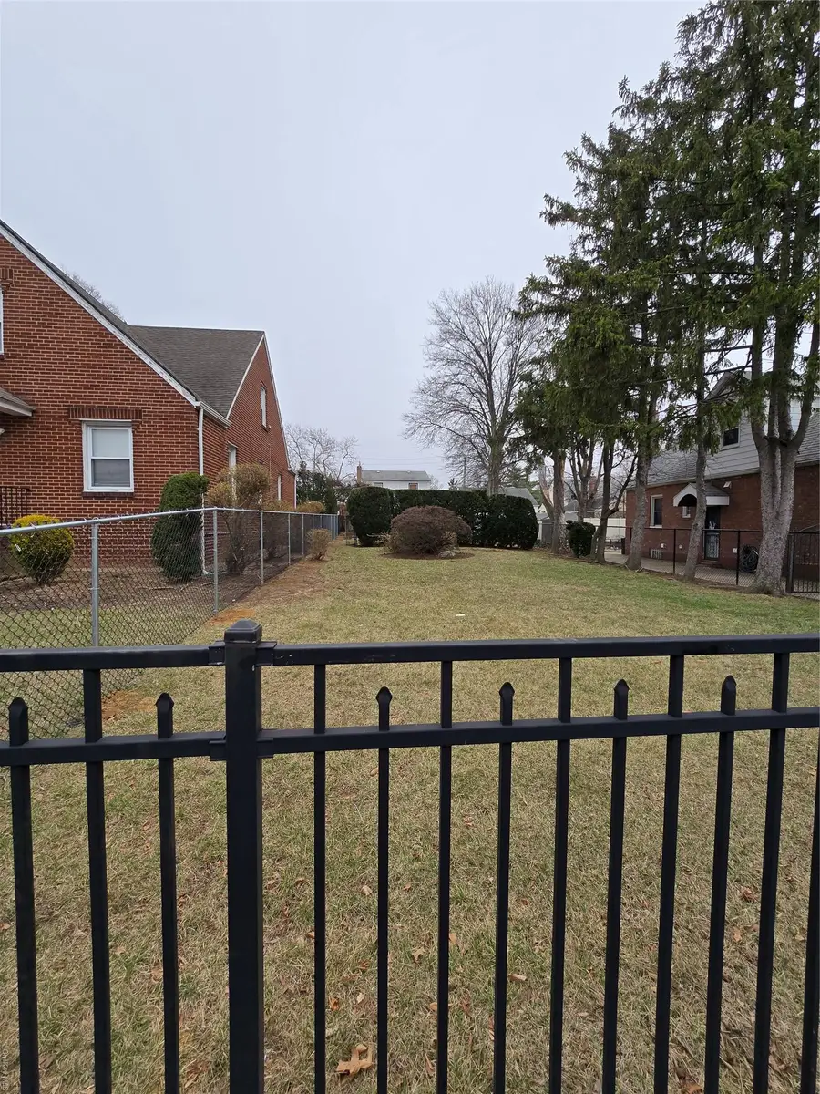 235 Street, Cambria Heights, NY 11411 - Image #2