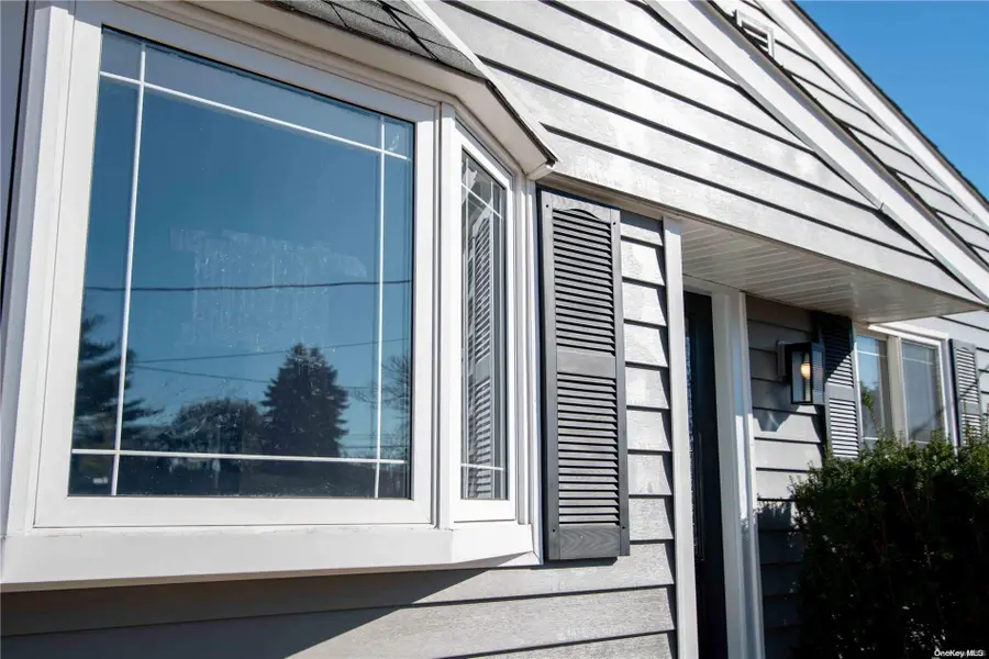 87 W 5th Street, Deer Park, NY 11729 - Image #2