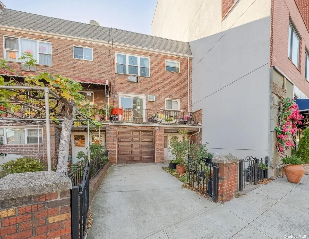 28-12 Astoria Boulevard, Astoria, NY 11102 - Image #1