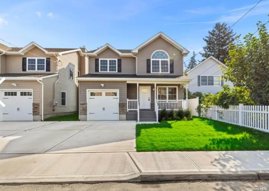 85 Beechwood Avenue, Roosevelt, NY 11575 - Image #3