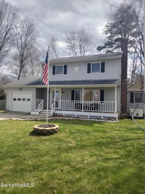 211 Hancock Rd, Pittsfield, MA 01201