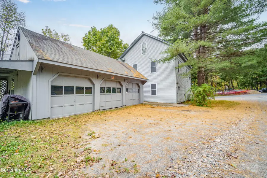 122 Sandisfield Rd, Sandisfield, MA 01255 - Image #3
