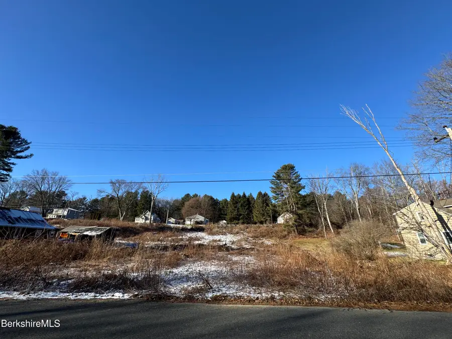 103 Stearns Ave, Pittsfield, MA 01201 - Image #3