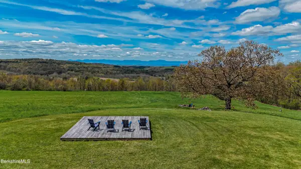 Iron Hill Rd, Austerlitz, NY 12017