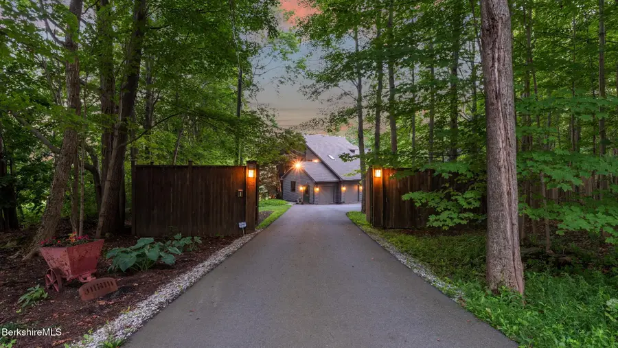 765 Canaan Rd, Richmond, MA 01254 - Image #2