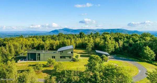 292 White Hill Ln, Hillsdale, NY 12529