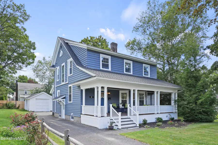 31 Lexington Pkwy, Pittsfield, MA 01201 - Image #2