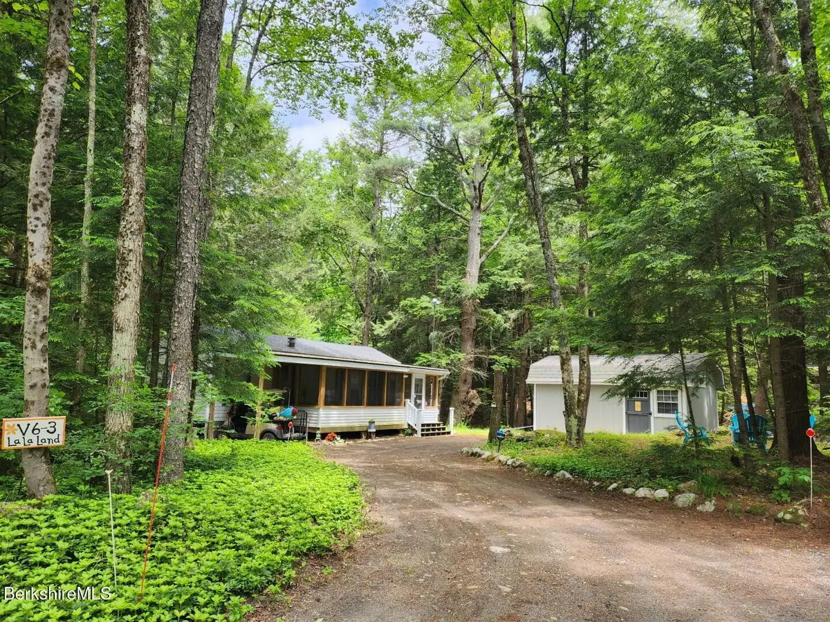 V8-J  759 North Main Rd, Otis, MA 01253 - Image #1