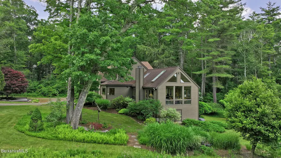 355 Adsit Crosby Rd, New Marlborough, MA 01230 - #2