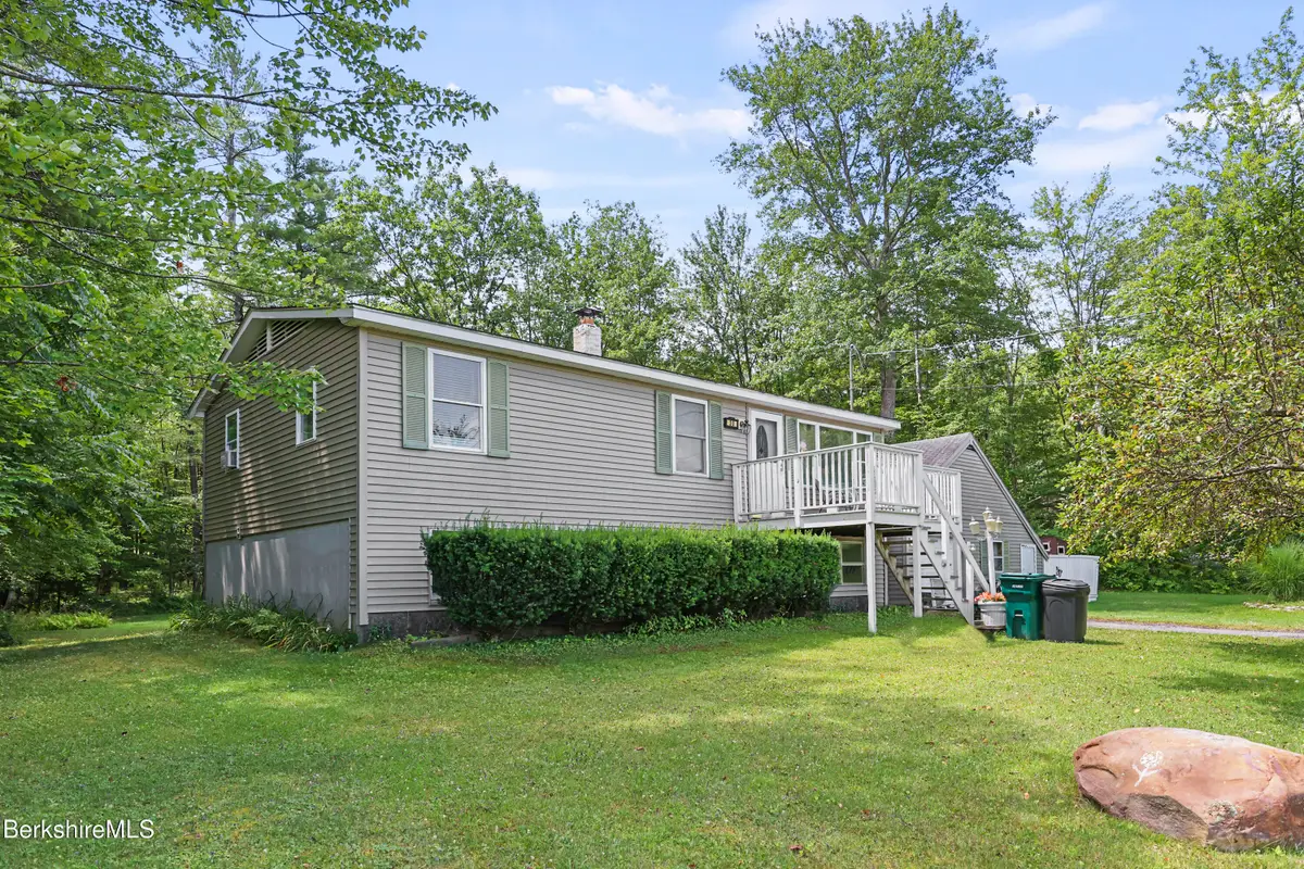 39 Fieldwood Dr, Clarksburg, MA 01247 - Image #1