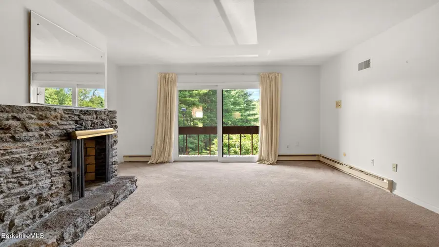 26 Churchill Crest, Pittsfield, MA 01201 - Image #3