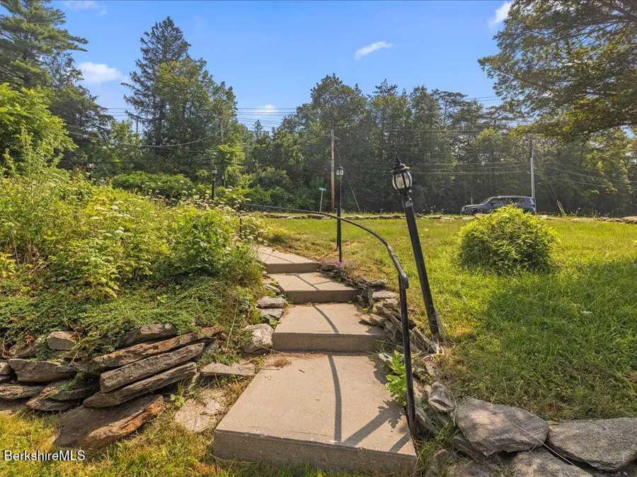 111 North St, Williamstown, MA 01267 - Image #3