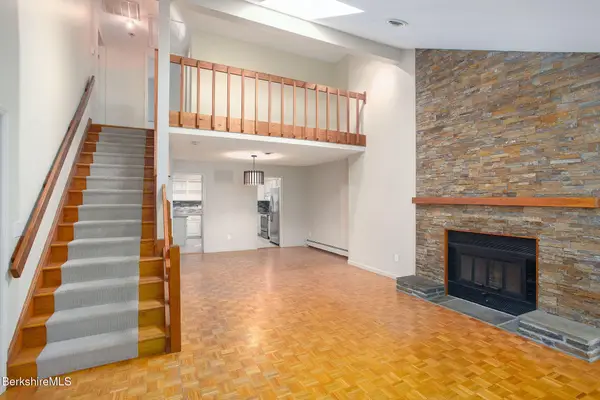 30 - 5 Clifden Ct, Lenox, MA 01240