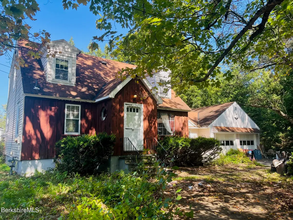 96 Boylston St Ext, Pittsfield, MA 01201 - #1