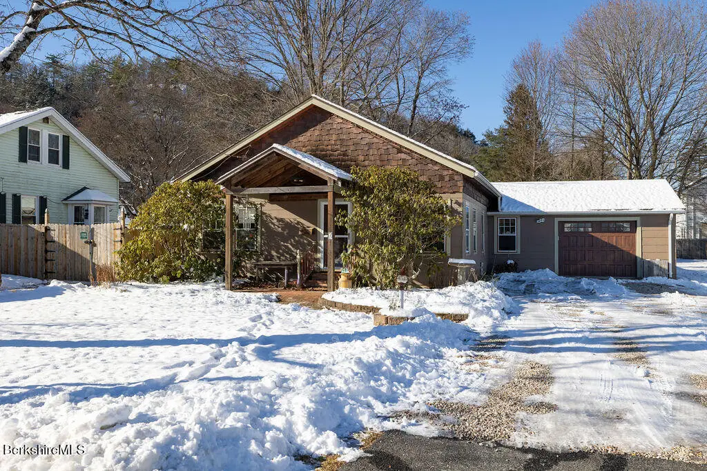 6 Locust St, Great Barrington, MA 01230 - Image #1