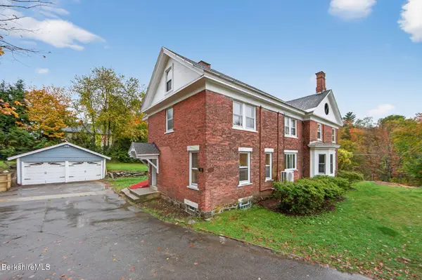 103 Holmes Rd, Hinsdale, MA 01235