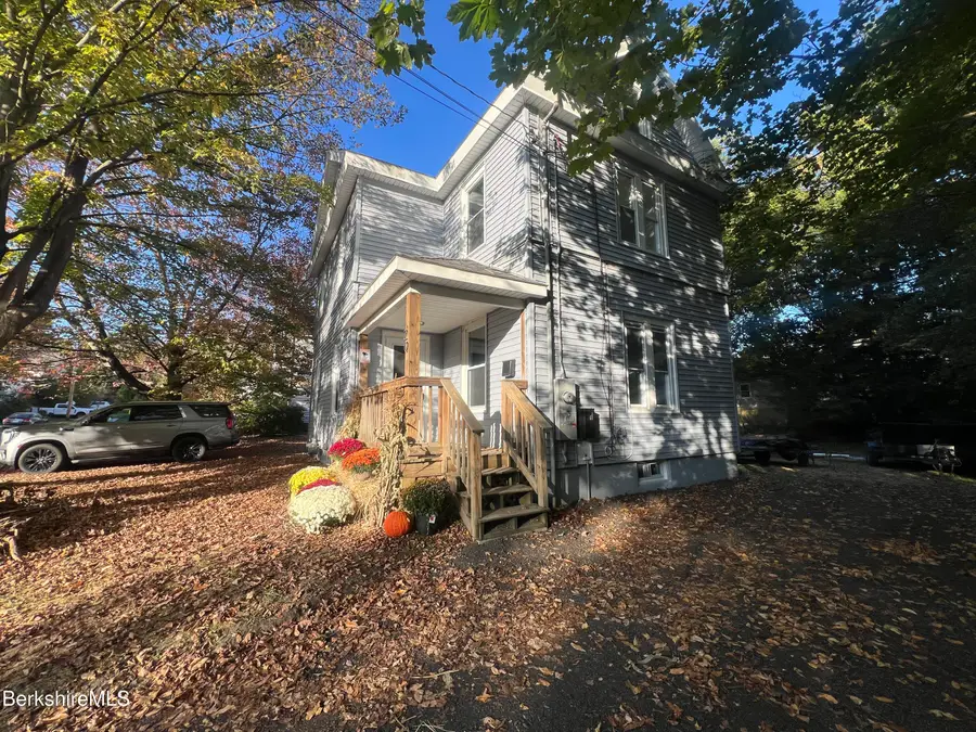 20 Greenway St, Pittsfield, MA 01201 - #3
