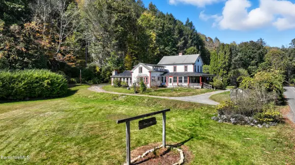 500 E River Rd, Chester, MA 01011