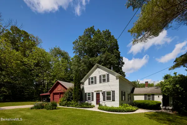 220 North Plain Rd, Great Barrington, MA 01230