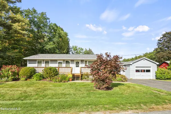 10 Otis St, Pittsfield, MA 01201