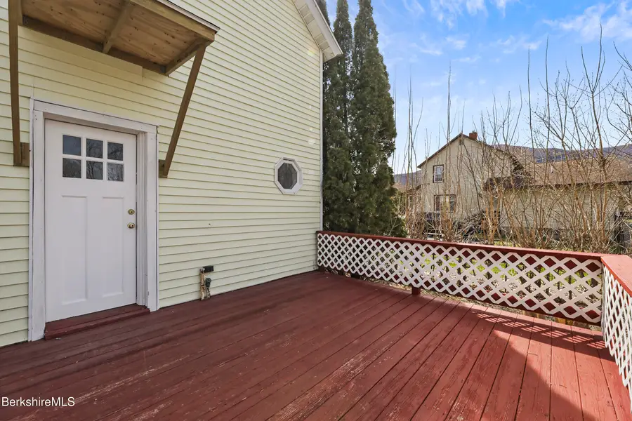 17 Phelps Ave, North Adams, MA 01247 - Image #3