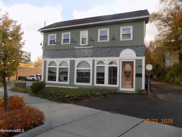 674 North St, Pittsfield, MA 01201