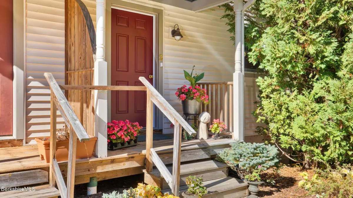 2 West Rose Ct #B-1, Great Barrington, MA 01230 - Image #1