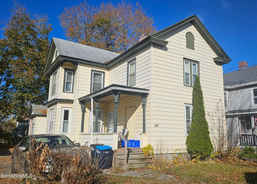 211 - 217 Francis Ave, Pittsfield, MA 01201 - Image #2