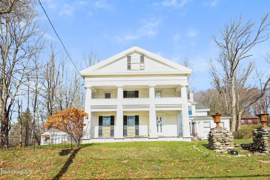 469 Maple St, Hinsdale, MA 01235 - Image #3