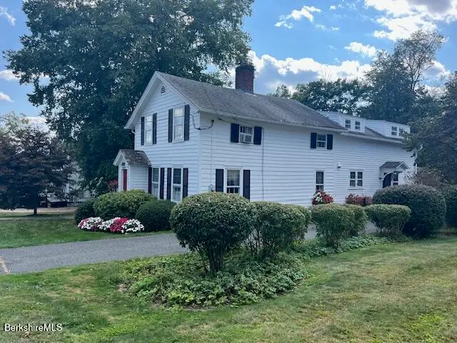 81 Castle Hill Ave, Great Barrington, MA 01230 - Image #3