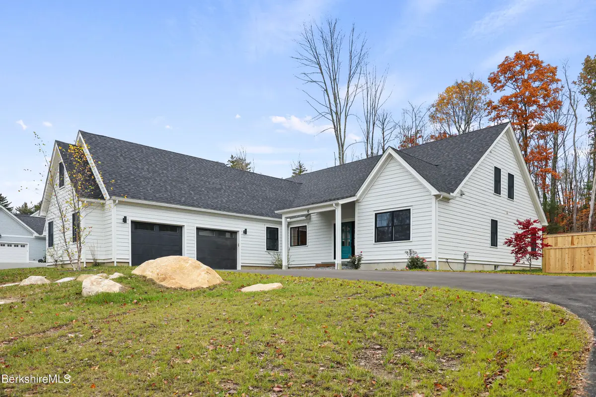 6 Thrushwood Ln, Great Barrington, MA 01230 - Image #1