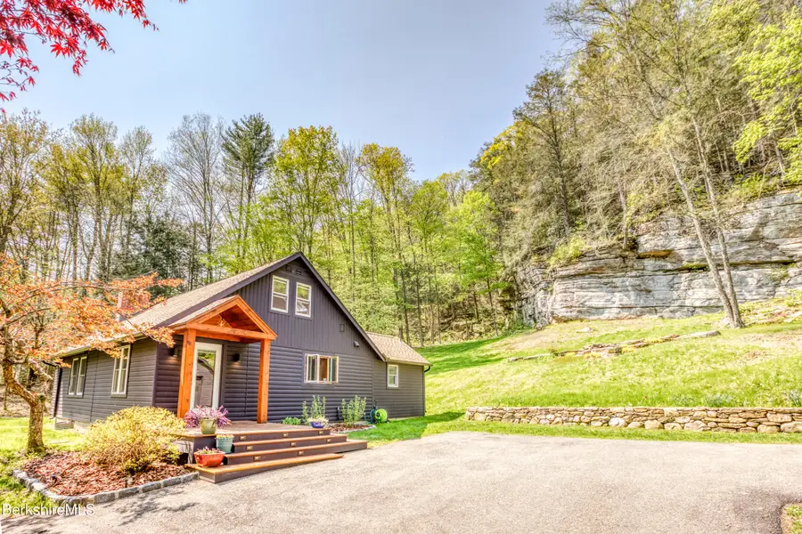 6 Lake Buel Rd, Great Barrington, MA 01230 - Image #2