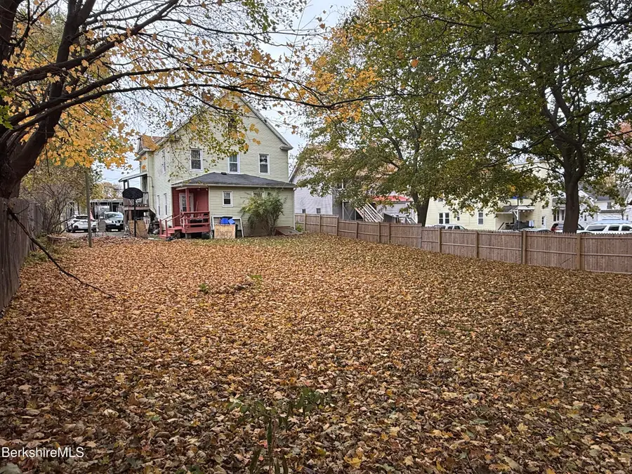 41 Brown St, Pittsfield, MA 01201 - Image #3