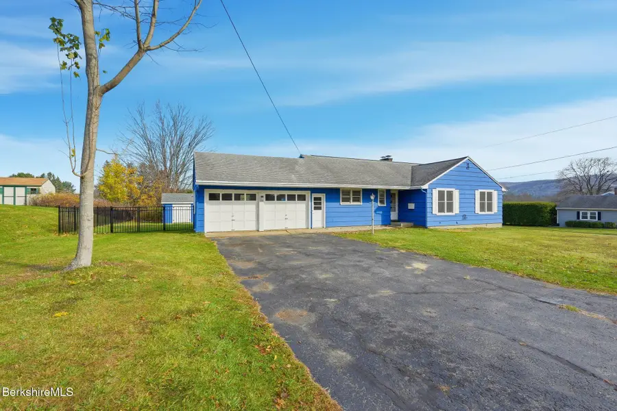 565 Williams St, Pittsfield, MA 01201 - Image #3