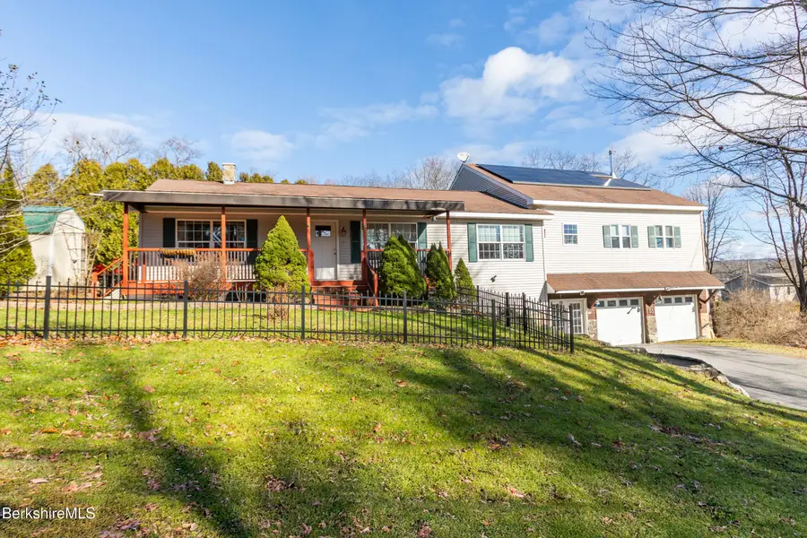 16 Opeechee St, Lanesborough, MA 01237 - #2