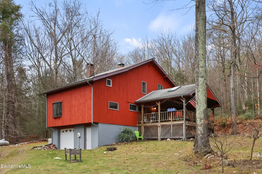 184 Old Hitchcock Rd, New Marlborough, MA 01230 - #3