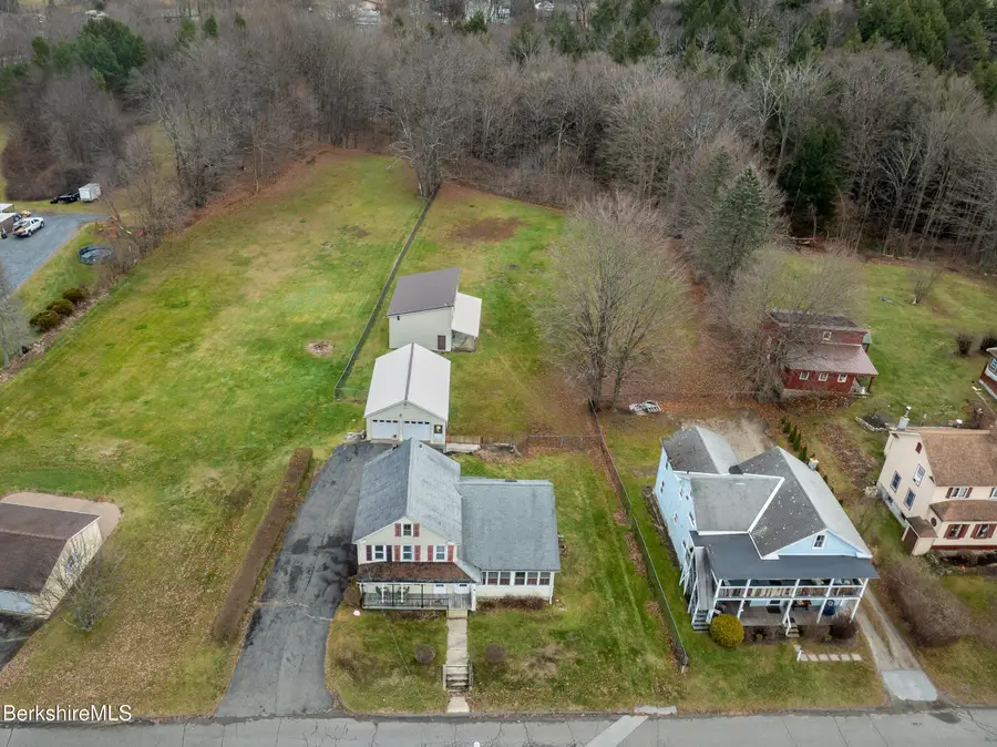 52 Alger St, Adams, MA 01220 - Image #3