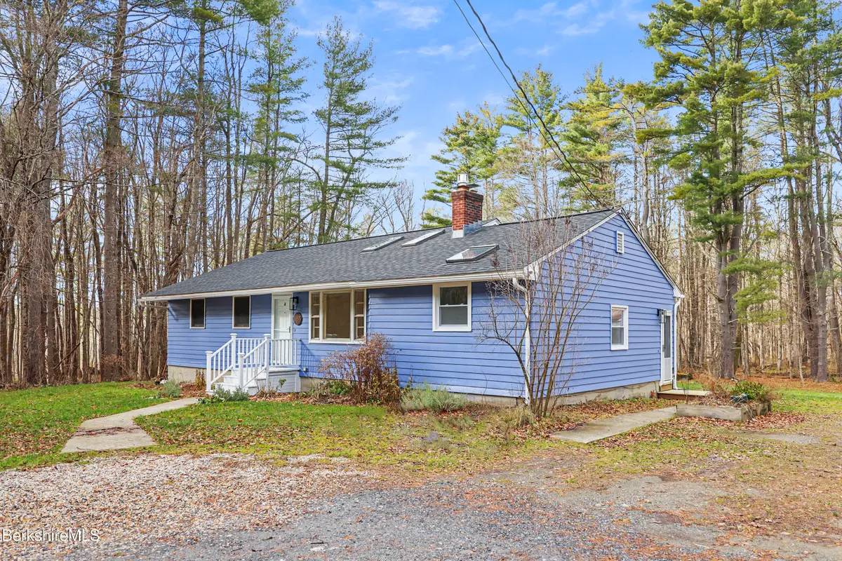 627 Lenox Rd, Richmond, MA 01254 - Image #1