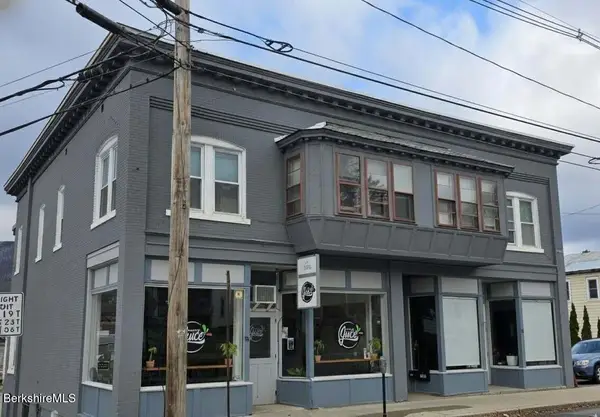 50-52 Summer St, Adams, MA 01220