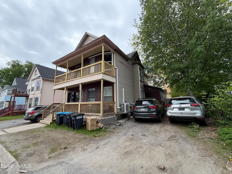 17 Wallace Place, Pittsfield, MA 01201 - #2