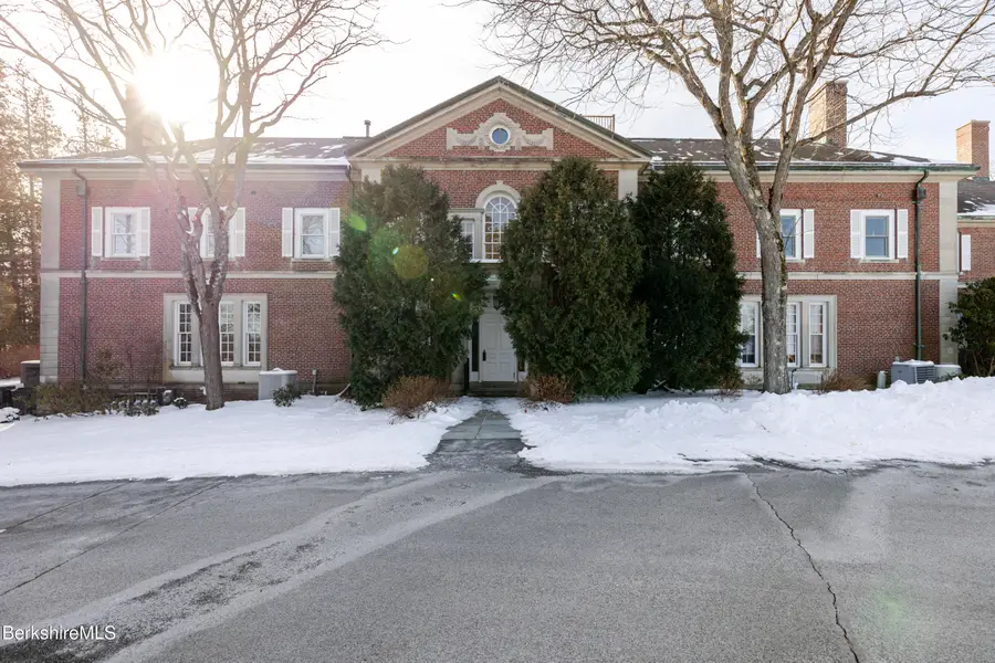 200 Old Stockbridge Rd #Vanna 3, Stockbridge, MA 01262 - Image #2