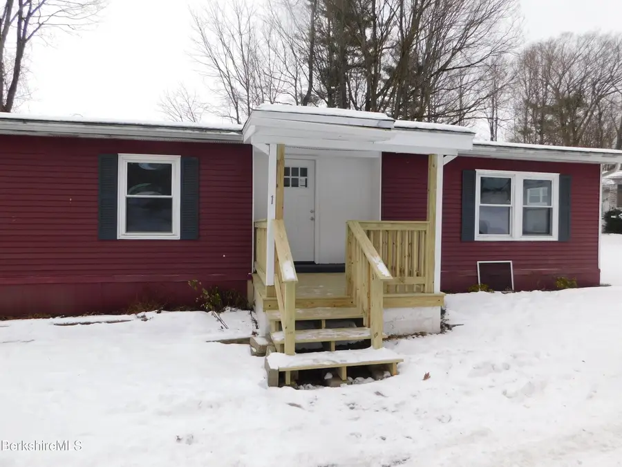 1 Lakewood Dr, Pittsfield, MA 01201 - Image #2