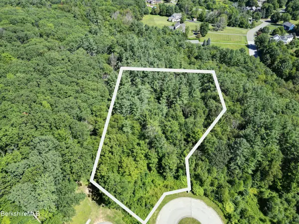 Lot #26 Old Farm Rd, Pittsfield, MA 01201
