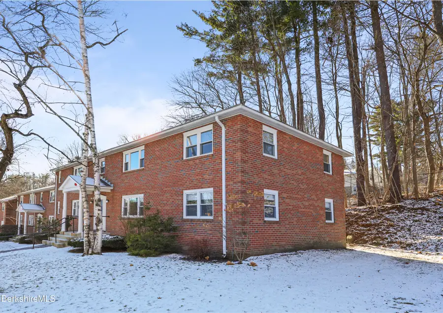 6-2 Morgan Manor #6-2, Lenox, MA 01240 - Image #2