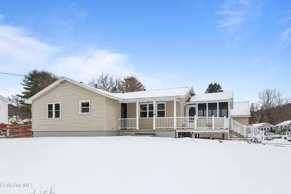 290 East Center St, Lee, MA 01238