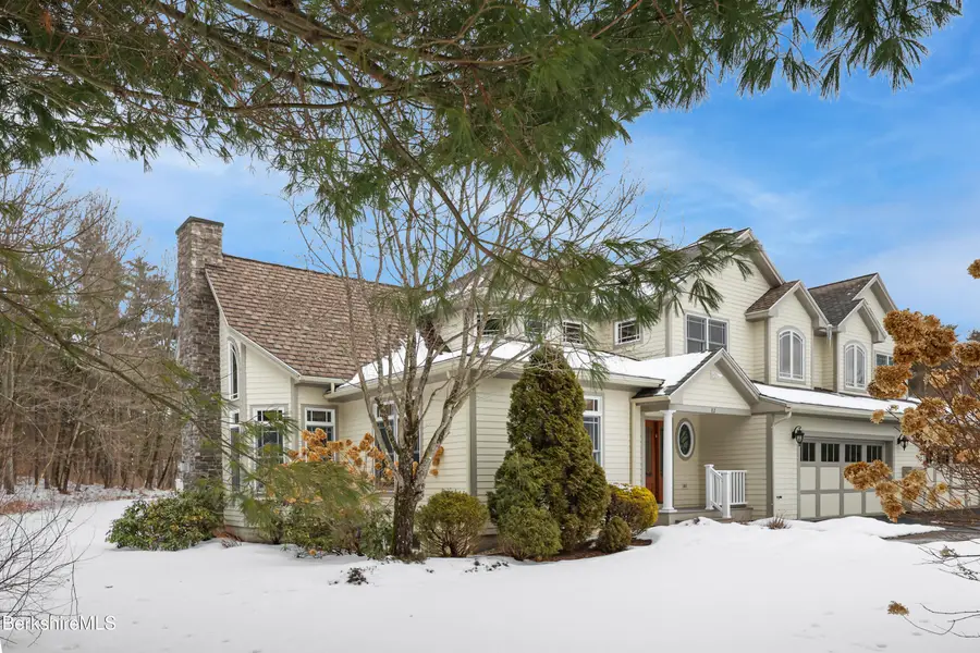 82 Stockbridge Ter #82, Lee, MA 01238 - Image #2